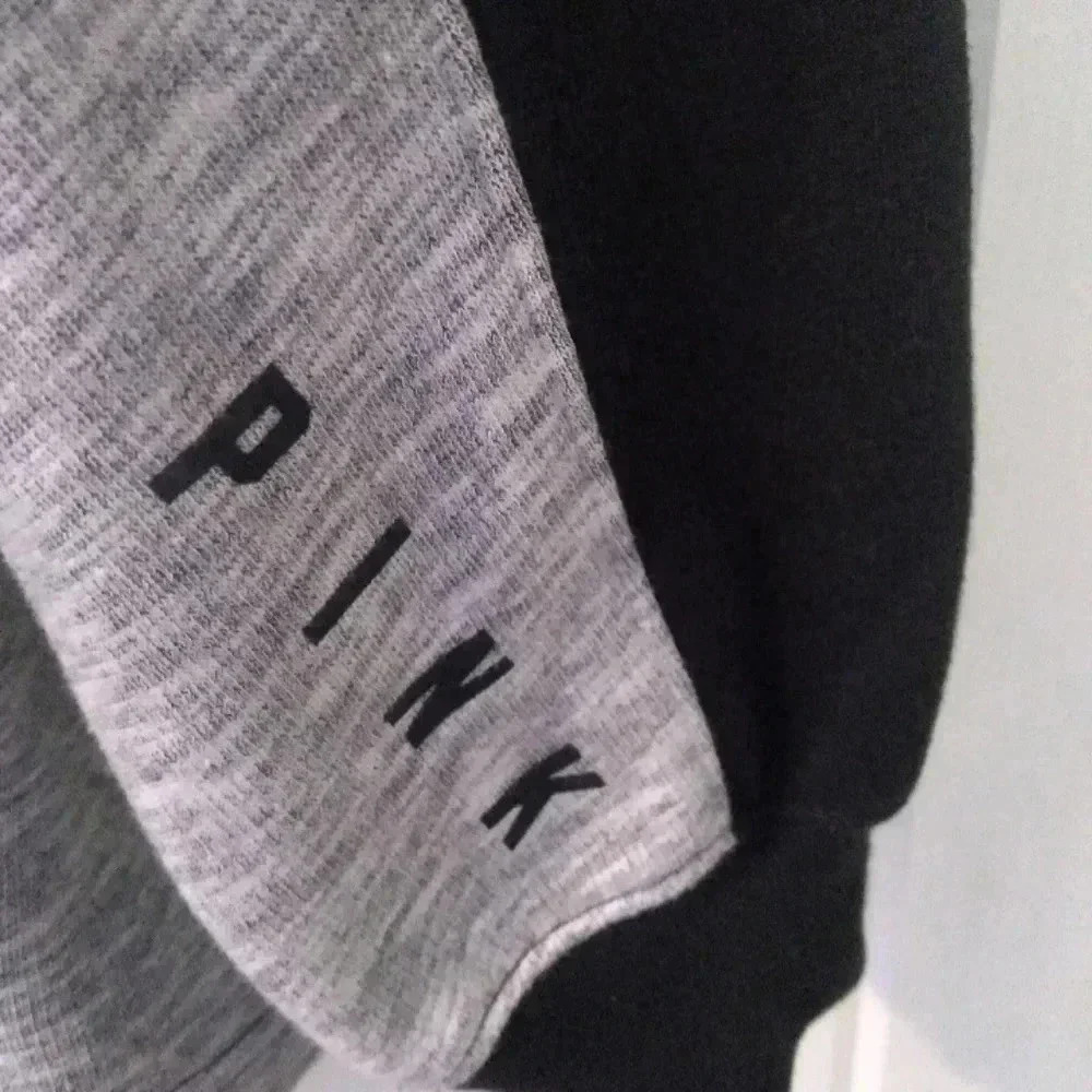 Vs pink 1/2 zip pullover oversized X-small NWT - Picture 2 of 5